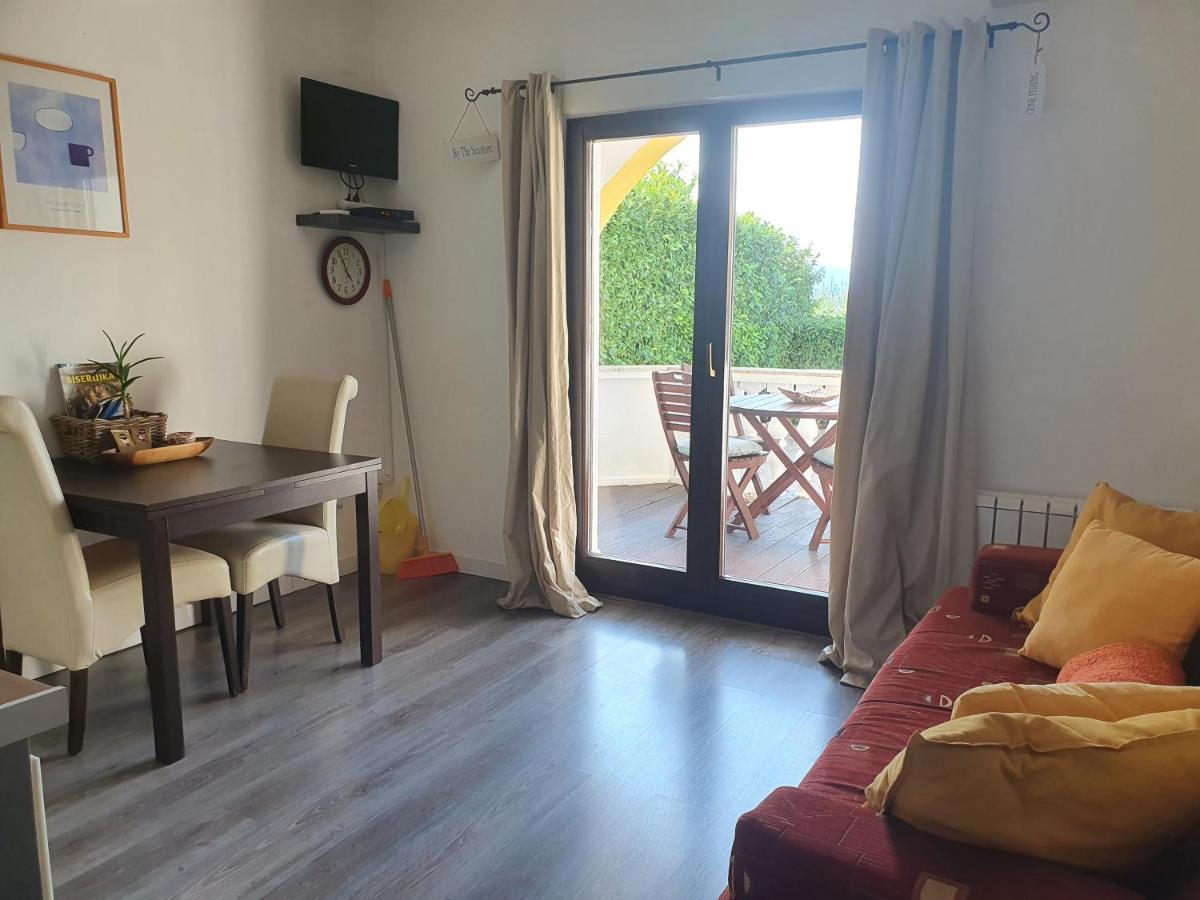 Villa Flora Malinska Habitación foto